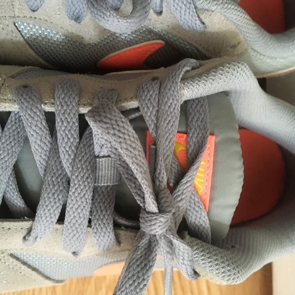 Nike MD Runner 2 womens sz 9 running shoes - Picture 3 of 12